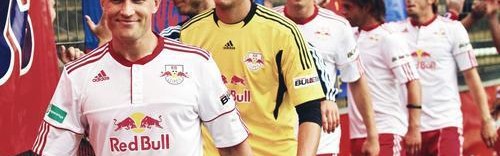  莱比锡红牛与拜仁慕尼黑达成转会协议震动足坛  