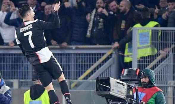  国米铁卫红牌下场陷被动  