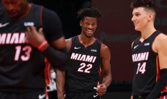  三球34+11+9黄蜂憾负热火出局  