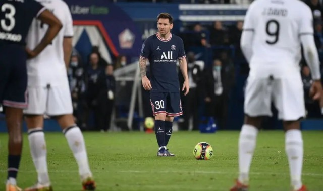 7, 梅西法甲首球助巴黎逆转南特  