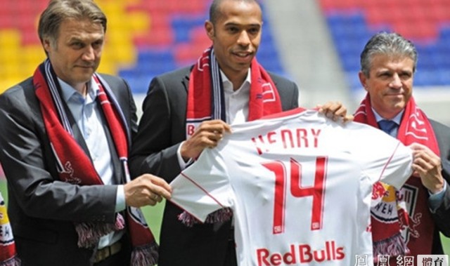  法国职业足球联盟宣布缩减外籍球员注册名额  