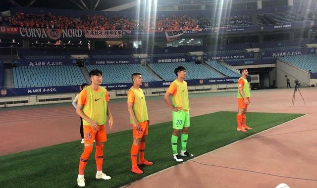  格勒诺布尔锋线哑火，主场憾平错失攀升机会