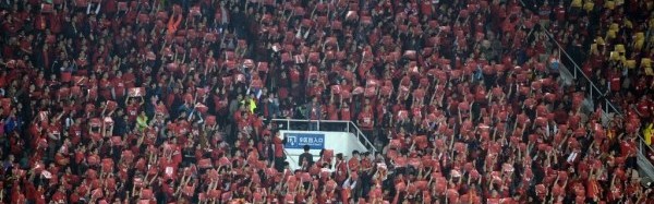  尤文球迷横幅抗议管理层，要求重聘体育总监  